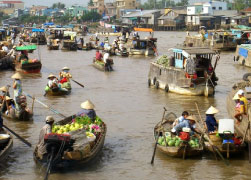 Cai Be Floating Market